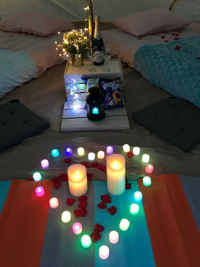 Glamping Kaki - Medium Bell Tent Szingapúr Kültér fotó